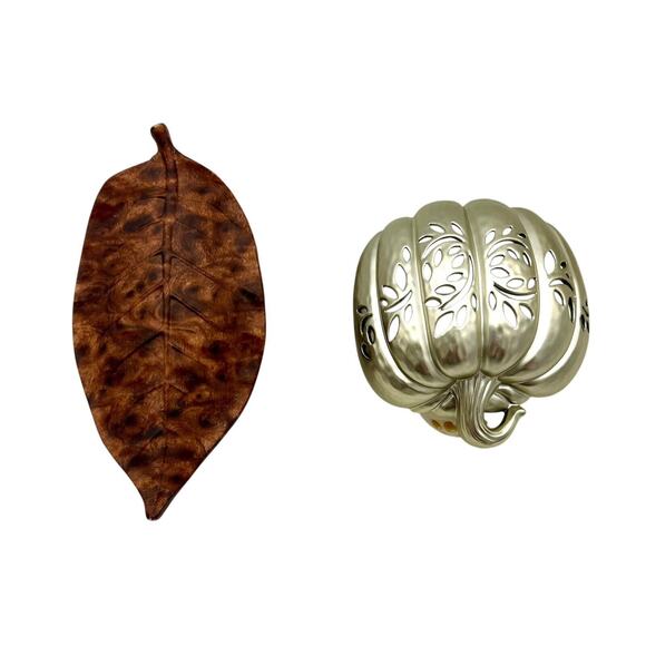 2 Bath & Body Works Pumpkin & Leaf Wallflower Plug In Light Up Fall - Picture 4 of 9